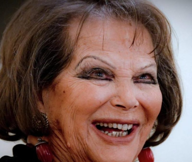 Самые красивые представители мужского пола мечтали о ней: 85-летняя Кардинале разочаровала публику