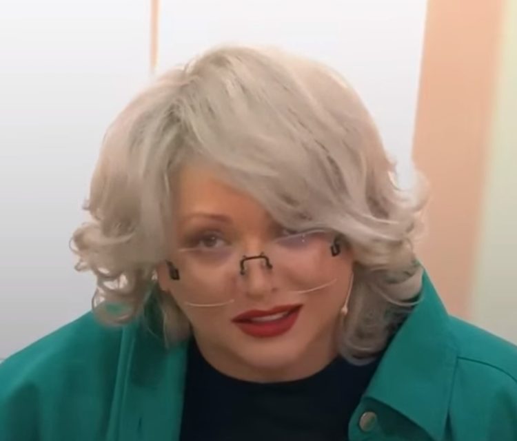 "Поседела я настолько, что перестала куда-то ходить": 58-летняя Дроздова призналась, почему не следит за собой