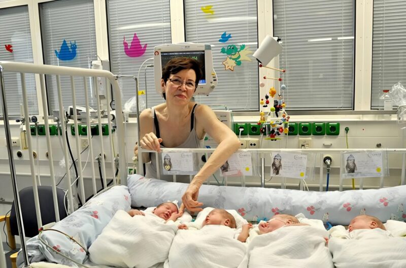 65-letnia kobieta została mamą czworaczków i teraz wychowuje 12 dzieci: tak wyglądają jej dzieci